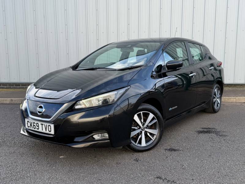Nissan Leaf 110Kw Acenta 40Kwh - 2019 69 Black #4