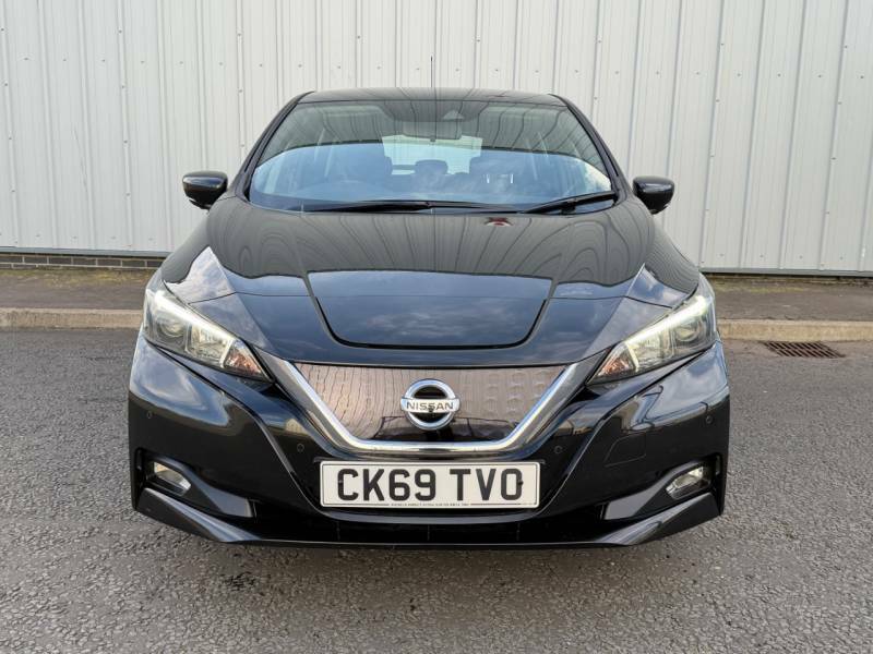 Nissan Leaf 110Kw Acenta 40Kwh - 2019 69 Black #3