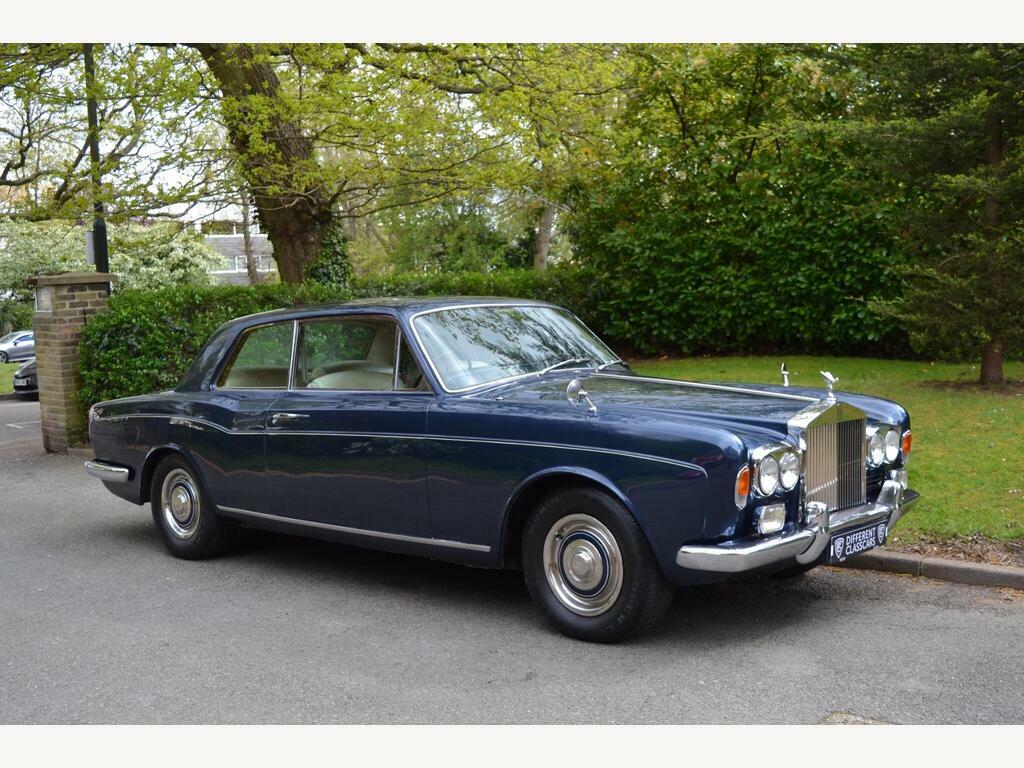 Rolls-Royce Corniche 6.8 Saloon Blue