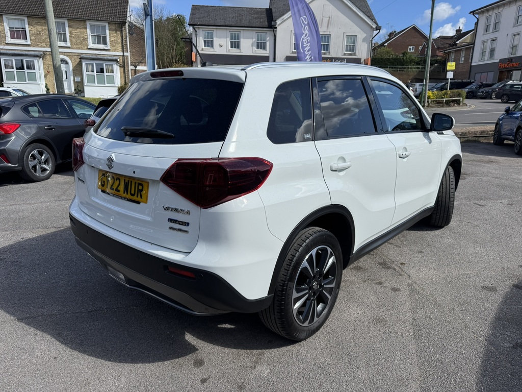 Suzuki Vitara 1.5 Sz5 Suv Hybrid Ags Allgrip Eur GY22WUR White #4