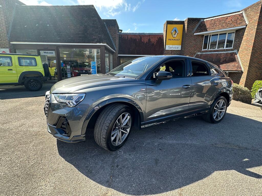 Audi Q3 1.5 Tfsi Cod 35 Black Edition Sportback YP23HHA Grey #6