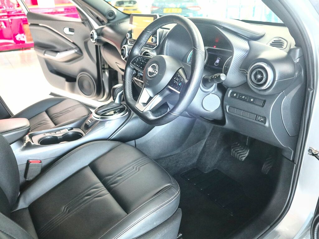Nissan Juke 1.6 Tekna Hev GY23WTT Silver #3