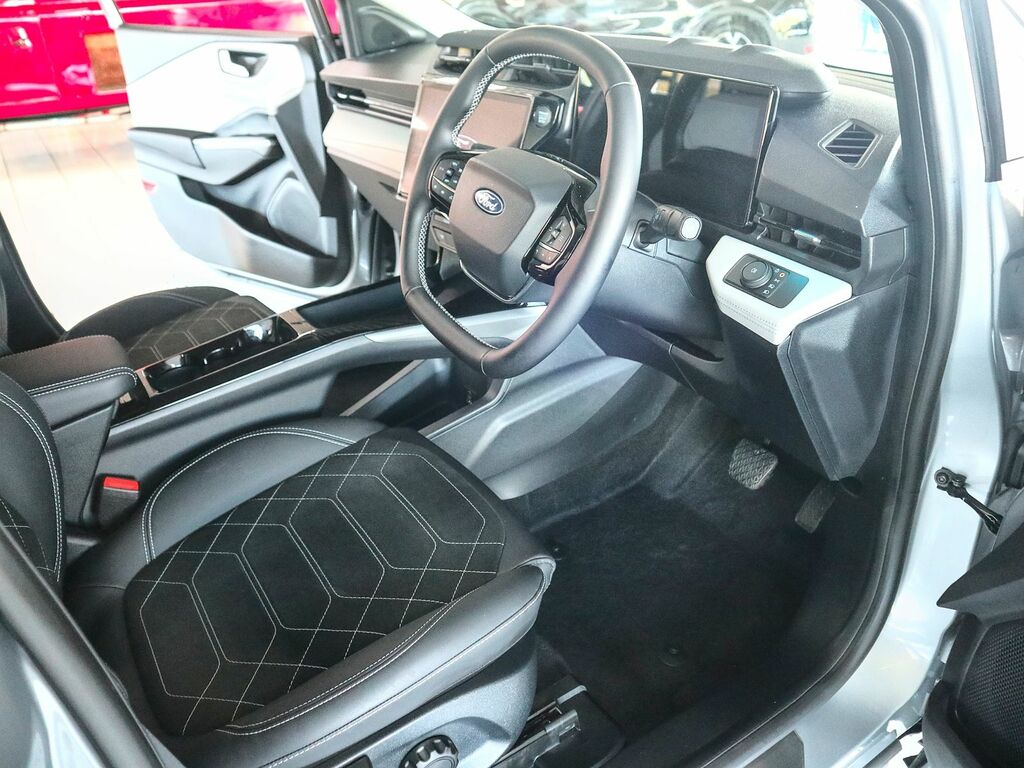 Ford Puma Premium Gen-e 43Kwh Silver #3