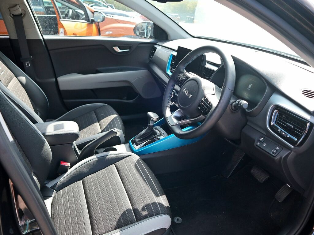 Kia Stonic 1.0 Shadow T-gdi Mhev Black #3