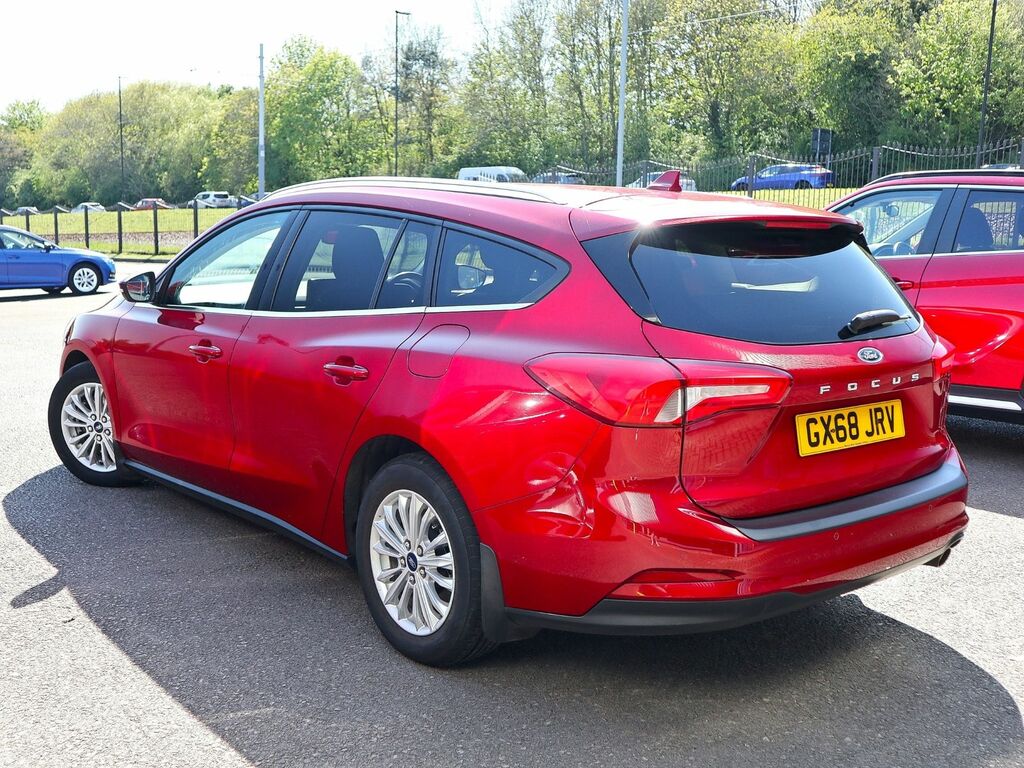 Ford Focus 1.0 Titanium Ecoboost GX68JRV Red #2