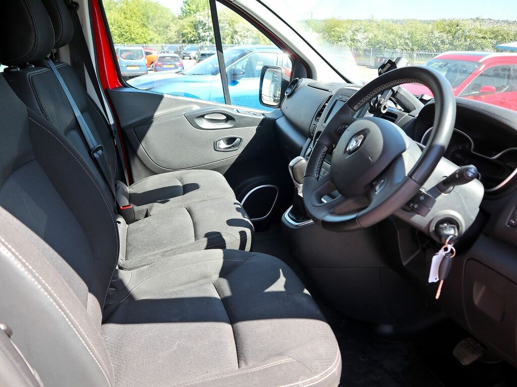 Renault Trafic 2.0 Sport Nav Energy 28 Dci Minibus Doublecab Swb Red #3
