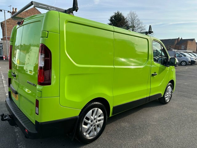 Renault Trafic 1.6 Dci 27 Sport SH19YRM Green #5