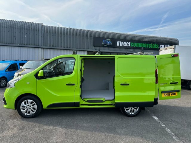 Renault Trafic 1.6 Dci 27 Sport SH19YRM Green #3