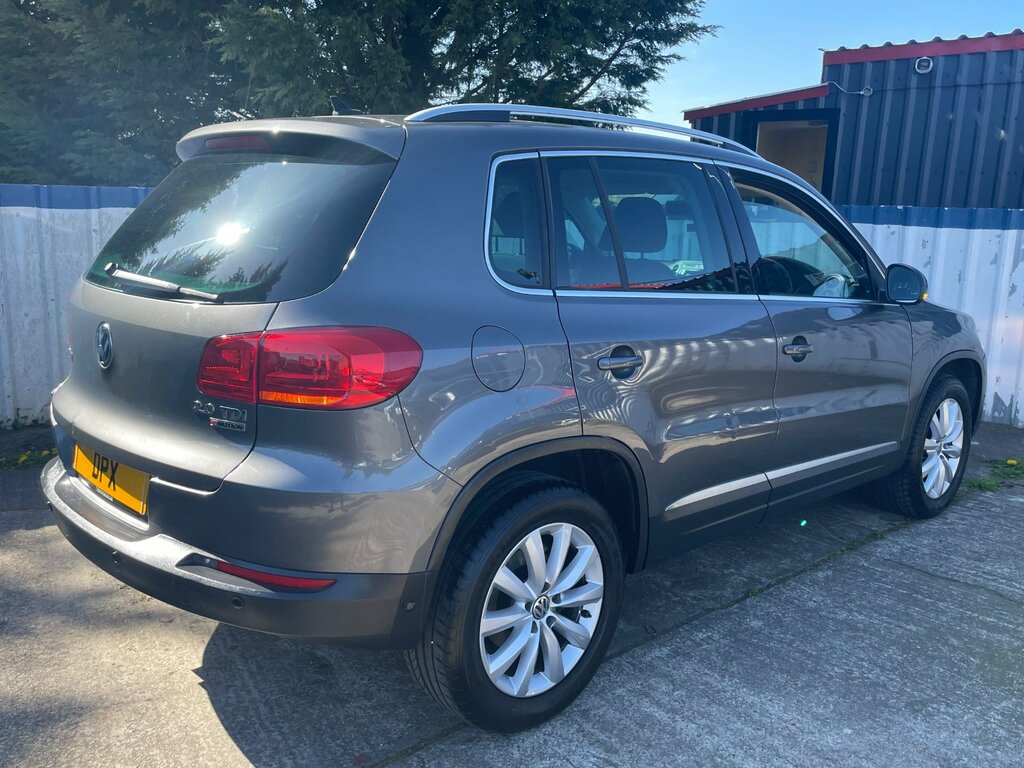 Volkswagen Tiguan For Sale 2.0 Tdi Bluemotion Tech Match Suv Die YN15YVX Grey #4