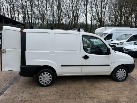 Fiat Doblo 1.2 Mpi Active Blue #9