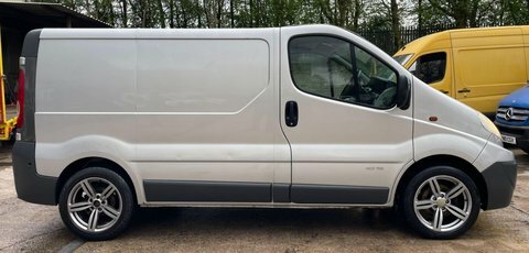 Renault Trafic Minibus 2.0 Silver #5