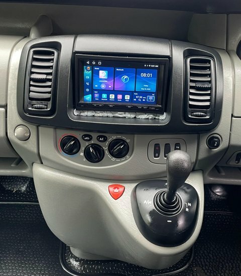 Renault Trafic Minibus 2.0 Silver #25