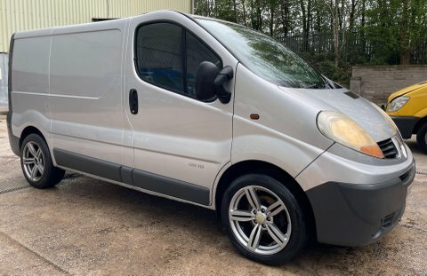 Renault Trafic Minibus 2.0 Silver #3