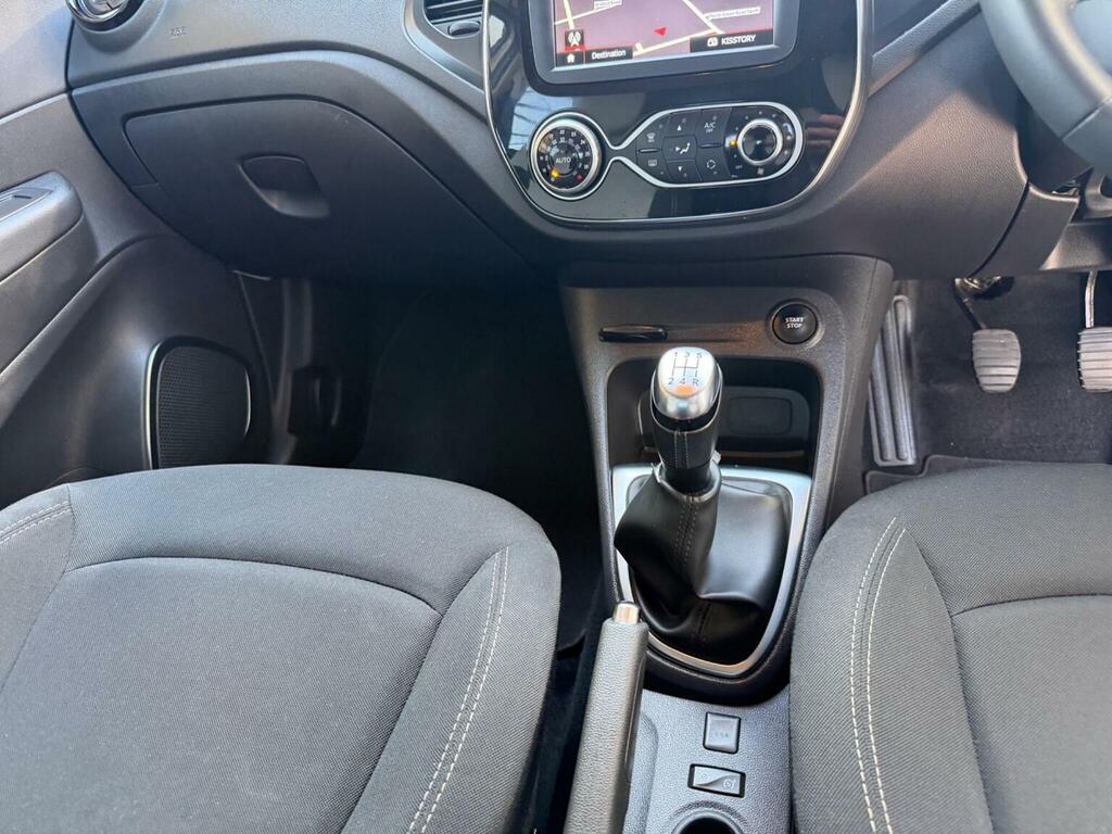 Renault Captur Suv 1.5 Dci Energy Iconic Euro 6 Ss 20191 MJ19AUN White #6