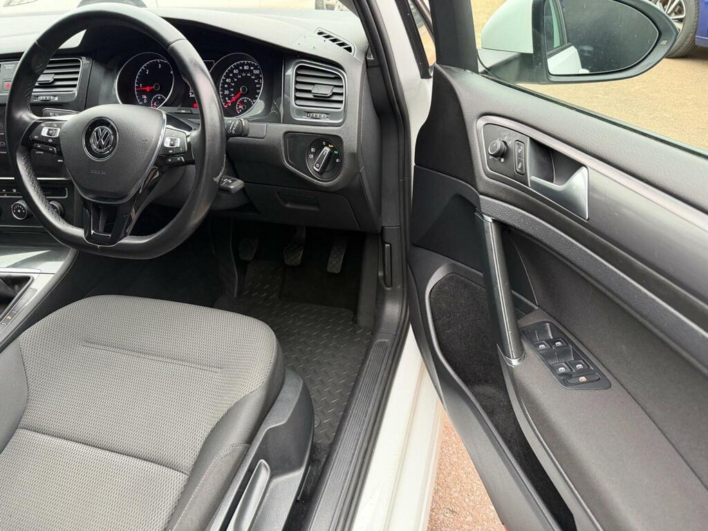 Volkswagen Golf Estate 1.6 Tdi Se Euro 6 Ss 201968 BA68FRZ White #6