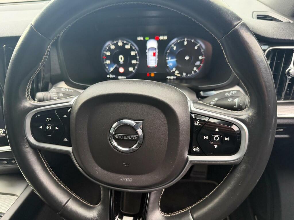 Volvo V60 Estate 2.0 D4 R-design Euro 6 Ss 201919 BM19EVF Grey #4