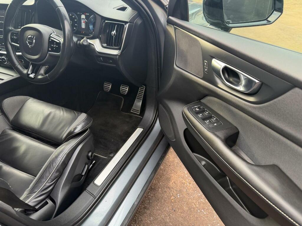Volvo V60 Estate 2.0 D4 R-design Euro 6 Ss 201919 BM19EVF Grey #6