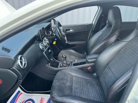 Mercedes-Benz A Class 1.8 A200 Cdi LM13AJU White #4