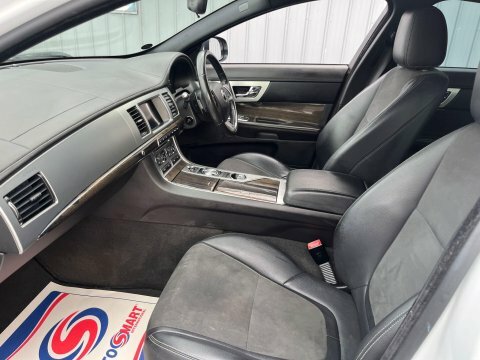 Jaguar XF 2.2D R-sport LV64EUP White #6