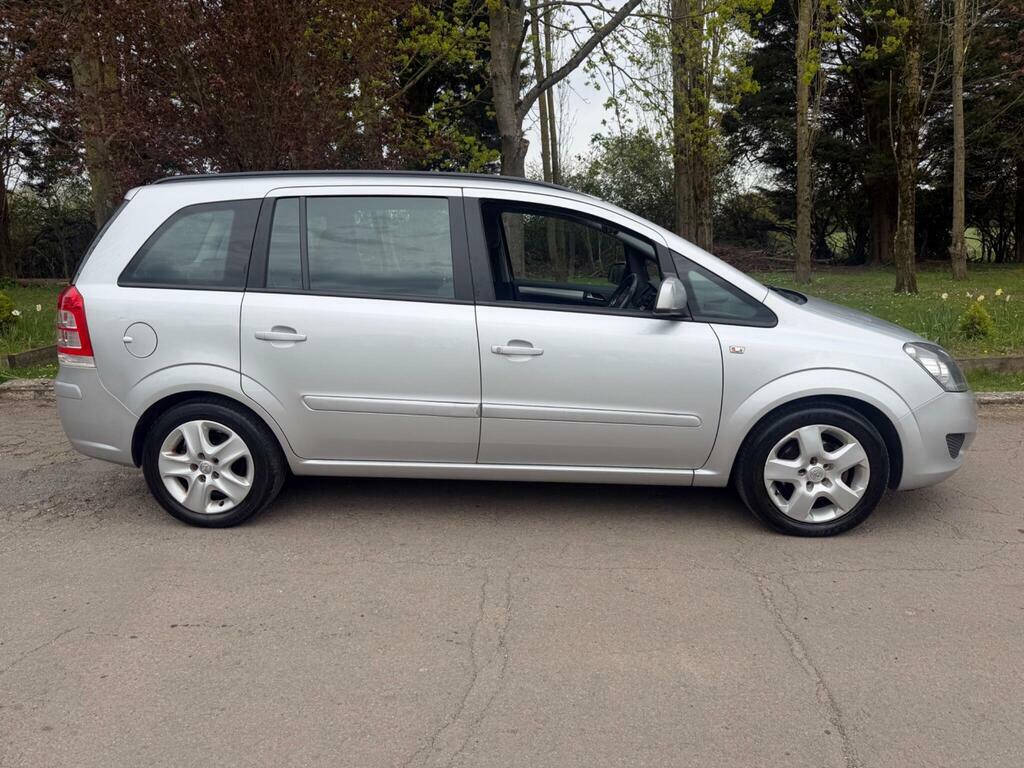 Vauxhall Zafira 1.8 16V Exclusiv Euro 5 Silver #6