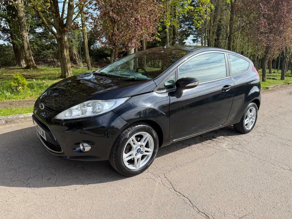 Ford Fiesta 1.25 Style Black #2