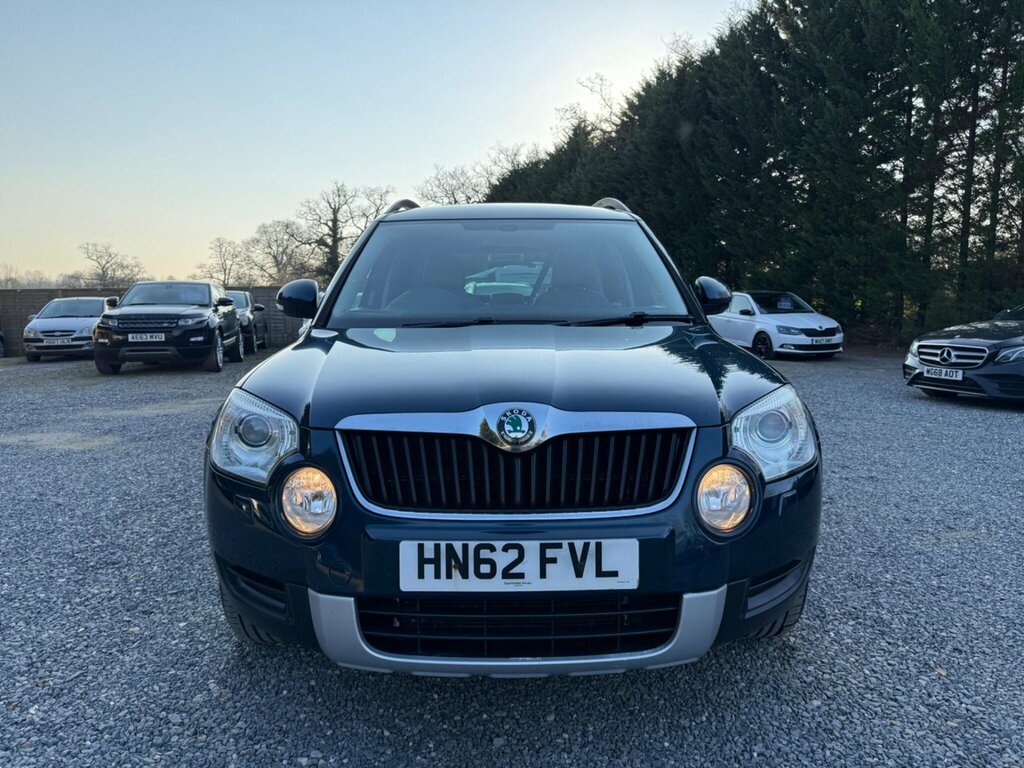 Skoda Yeti 2.0 Tdi Elegance Euro 5 HN62FVL Blue #3