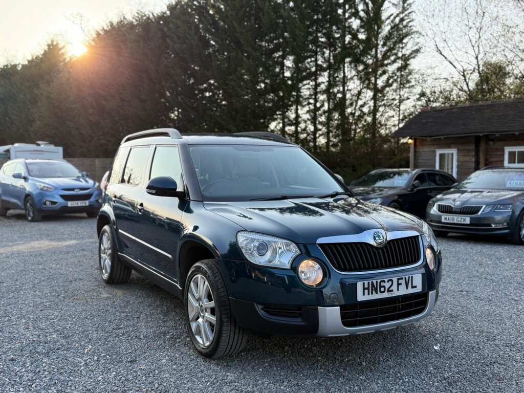 Skoda Yeti 2.0 Tdi Elegance Euro 5 HN62FVL Blue #2