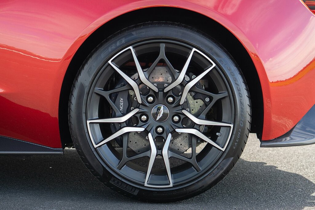 Aston Martin Vanquish S V12 22 Black #8