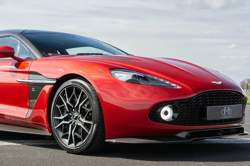 Aston Martin Vanquish S V12 22 Black #15