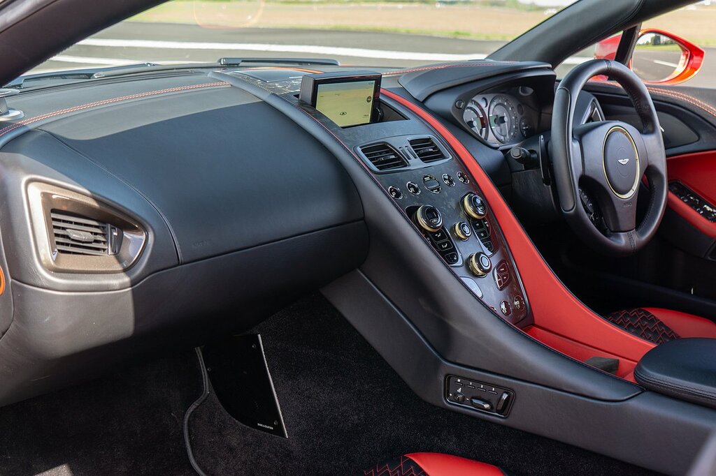 Aston Martin Vanquish S V12 22 Black #42