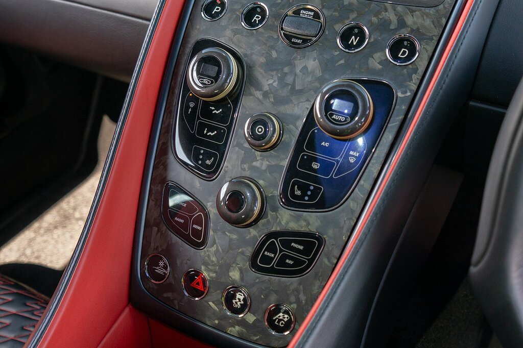 Aston Martin Vanquish S V12 22 Black #38