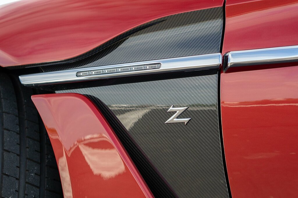 Aston Martin Vanquish S V12 22 Black #9