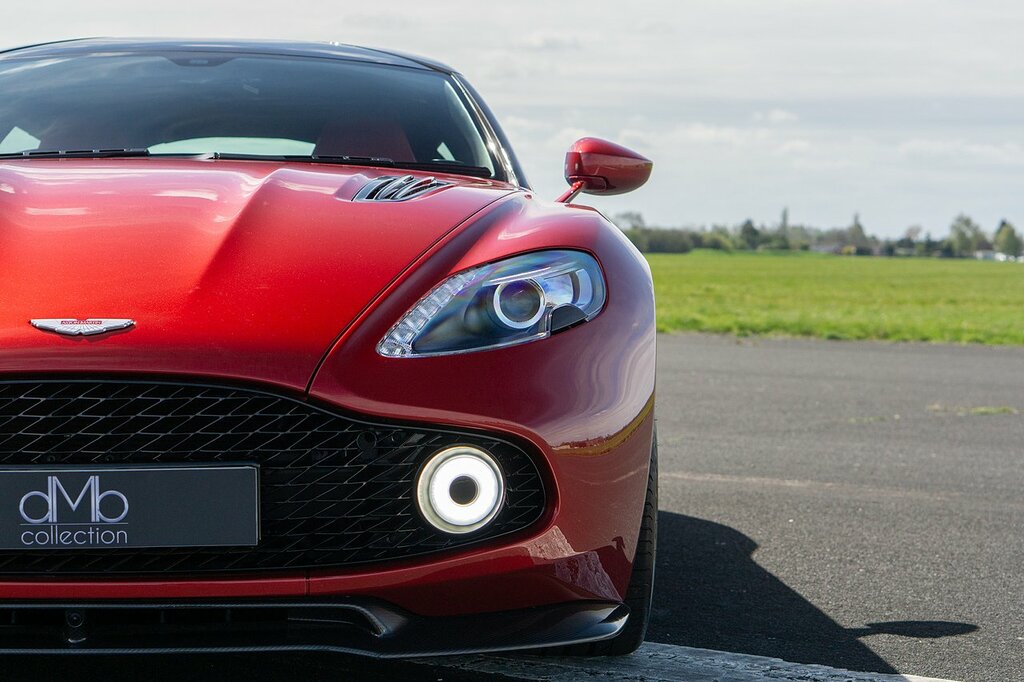 Aston Martin Vanquish S V12 22 Black #18