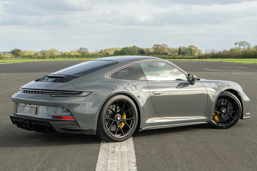 Porsche 911 992 Gt3 Touring Grey #2