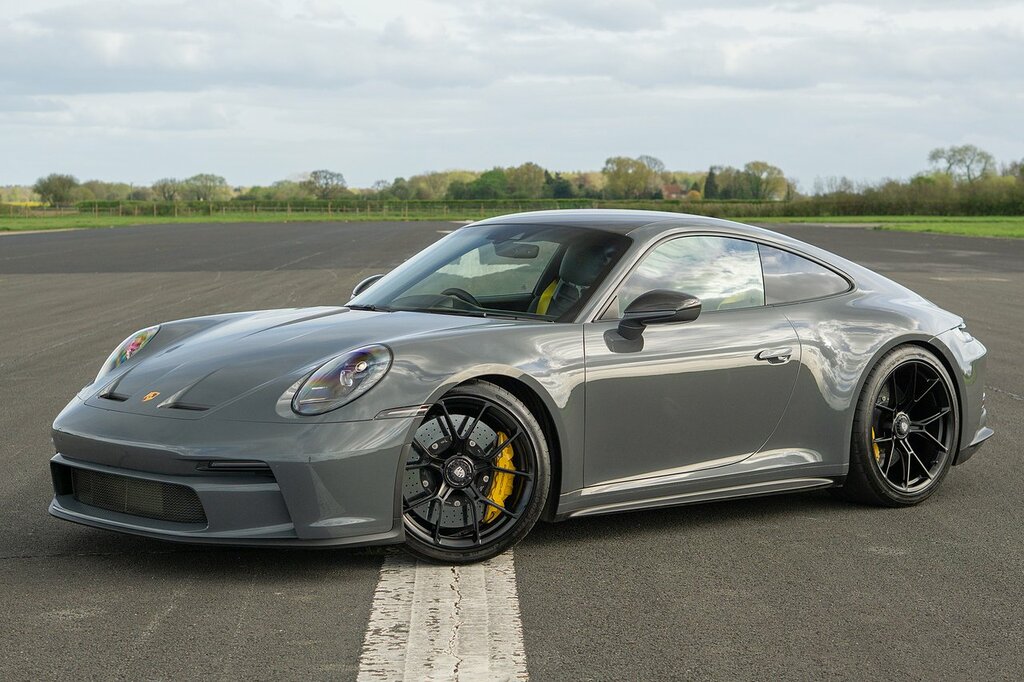 Porsche 911 992 Gt3 Touring Grey