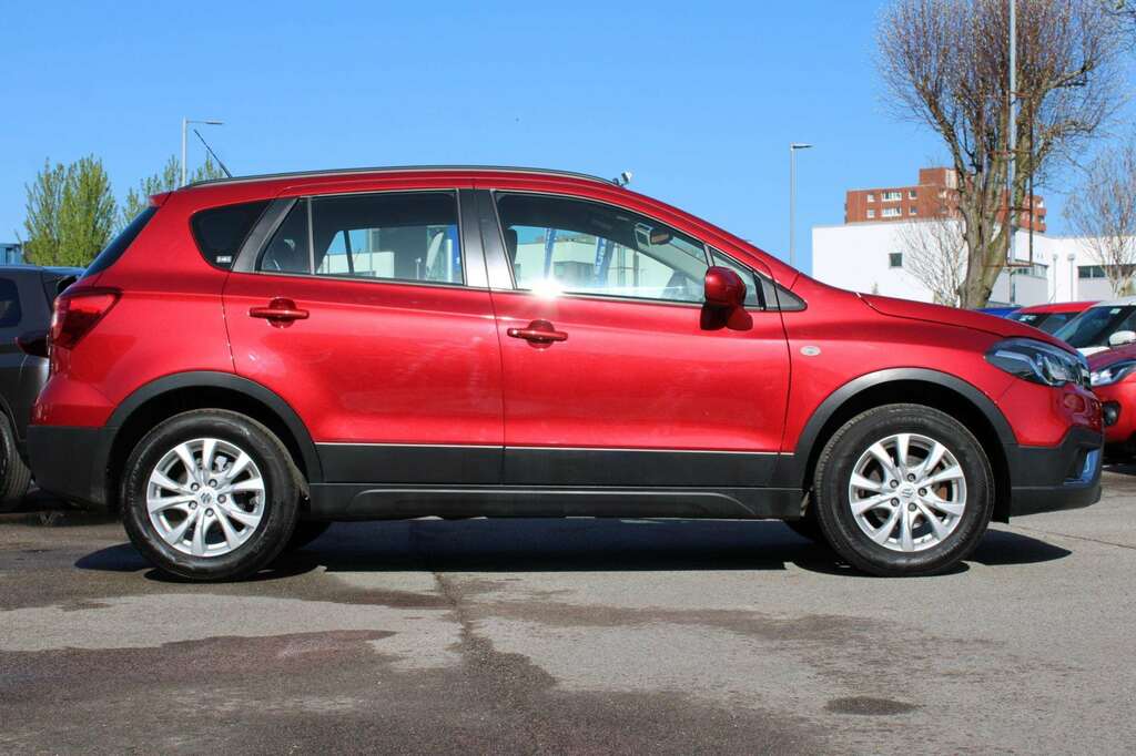 Suzuki SX4 S Cross 1.4 Boosterjet 48V Hybrid Sz4 Red #4