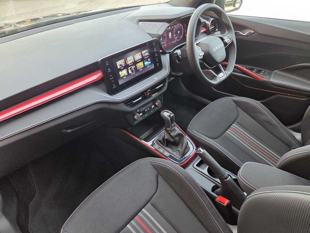 Skoda Fabia 1.0 Tsi 116 Monte Carlo Edition Dsg AY25VTP Black #2