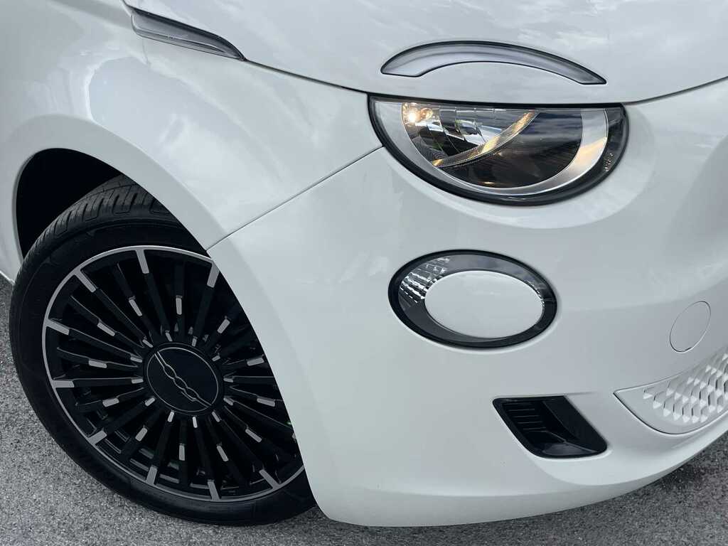 Fiat 500E 87Kw Icon 42Kwh White #3