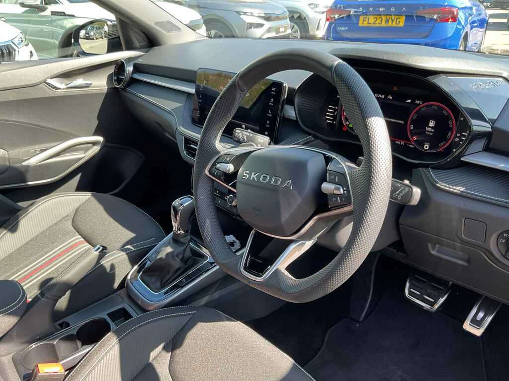 Skoda Fabia 1.5 Tsi 177 130 Dsg Black #6