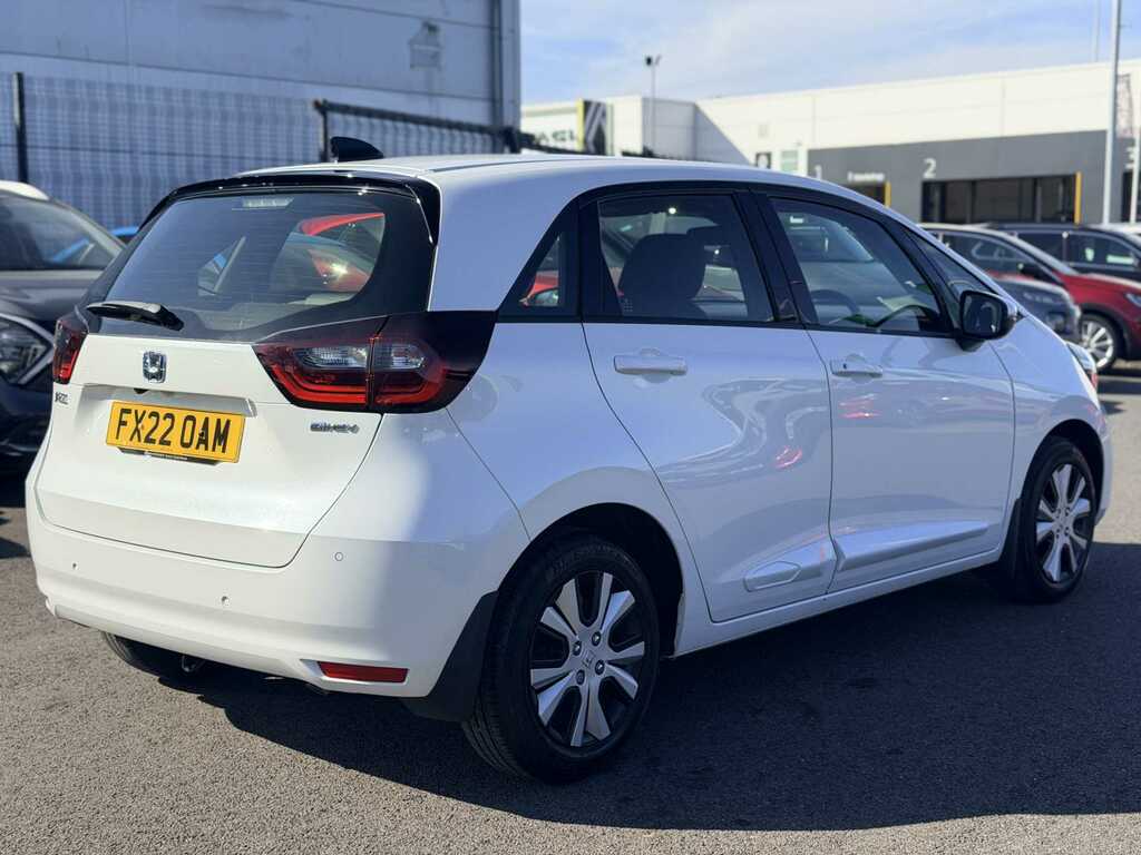 Honda Jazz 1.5 I-mmd Hybrid Sr Ecvt FX22OAM White #4