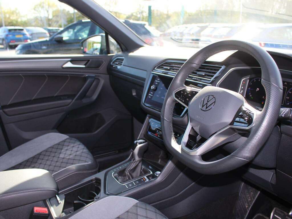 Volkswagen Tiguan 1.5 Tsi 150 R-line Edition Dsg YL73UXB Grey #6