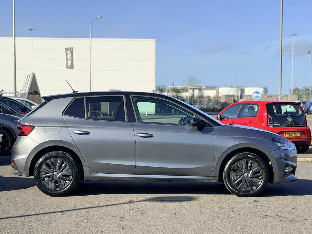 Skoda Fabia 1.0 Tsi 110 Colour Edition FY22NKX Grey #4