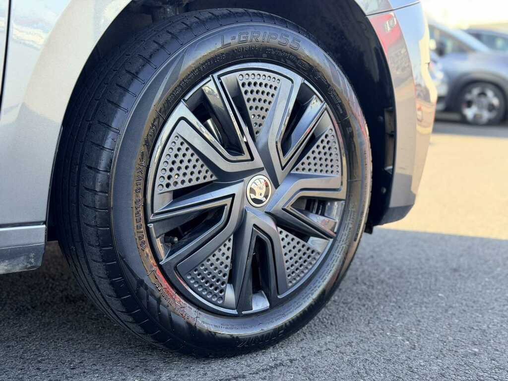 Skoda Fabia 1.0 Tsi 110 Colour Edition FY22NKX Grey #5