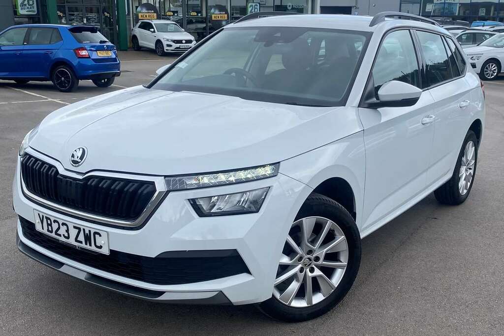 Skoda Kamiq 1.0 Tsi 110 Se YB23ZWC White #5