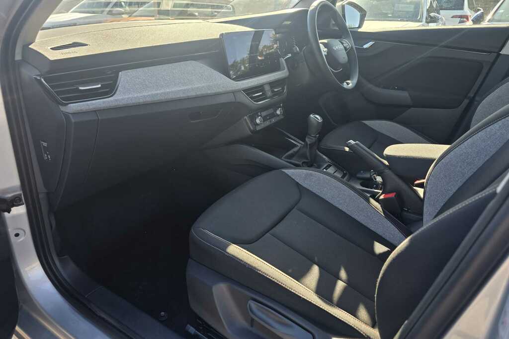 Skoda Kamiq 1.0 Tsi 95 Se Edition GL25KNA Silver #2