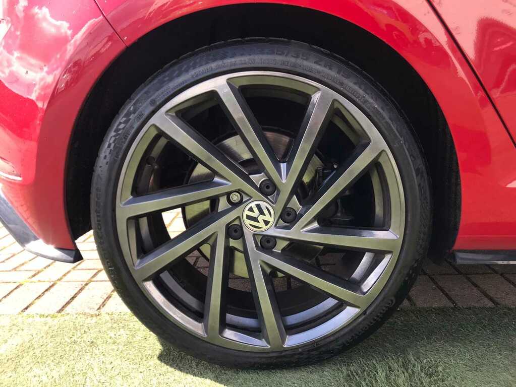 Volkswagen Golf 2.0 Tsi 310 R 4Motion Red #6