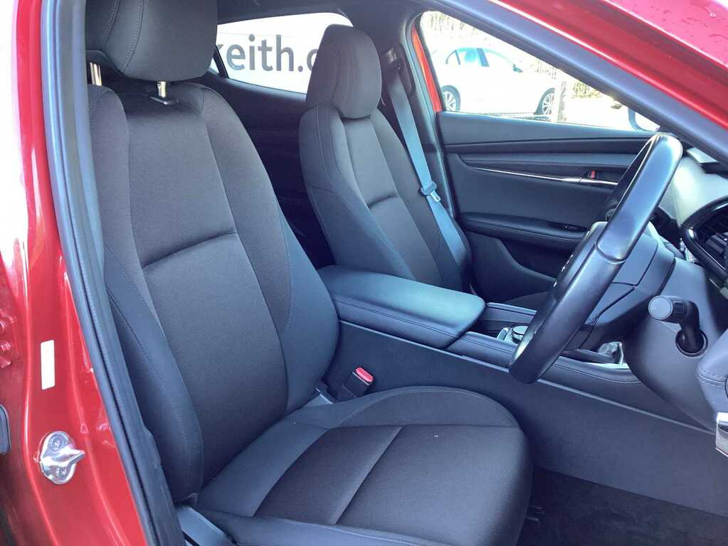 Mazda 3 2.0 E-skyactiv G Mhev Exclusive-line YJ23WOH Red #2