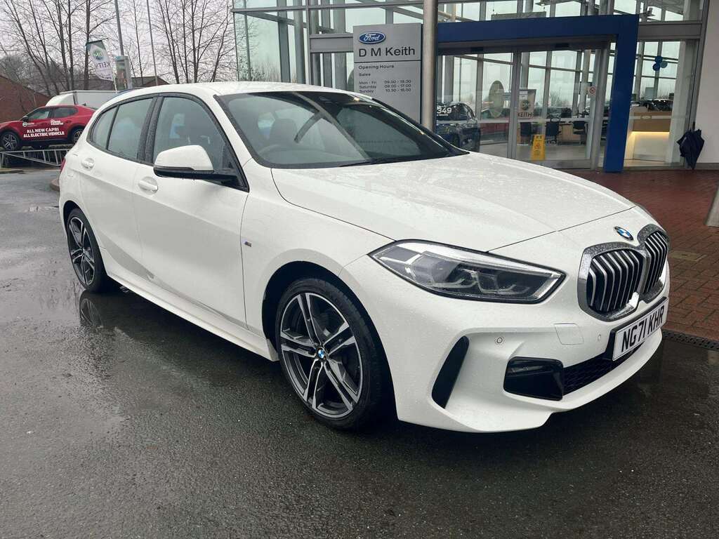 BMW 1 Series 118I 136 M Sport White