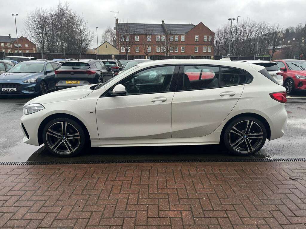 BMW 1 Series 118I 136 M Sport NG71KHR White #4