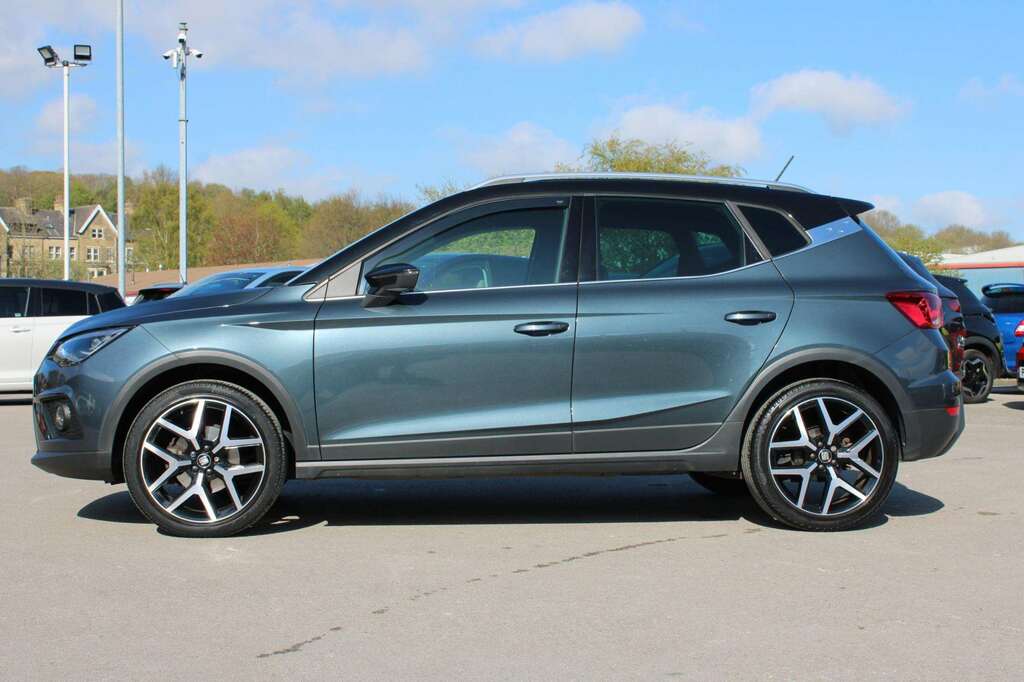 Seat Arona 1.0 Tsi 110 Fr Sport Ez Grey #4